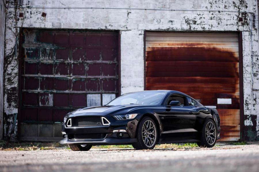  Ford Mustang RTR 2015 года  (фото 4 из 15)